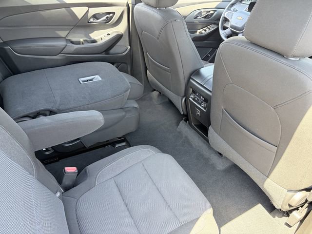 Used 2023 Chevrolet Traverse LT FWD image 15