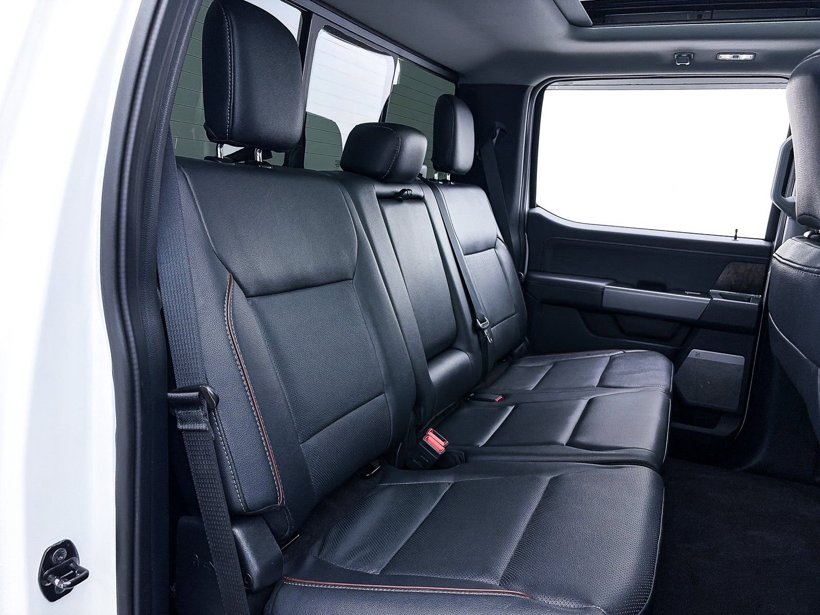 Used 2023 Ford F250 Lariat w/ Lariat Ultimate Package AWD/4WD image 59