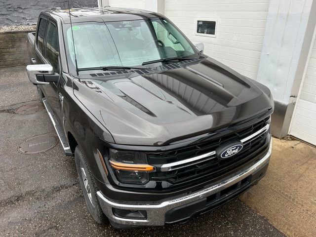 Used 2024 Ford F150 XLT w/ Equipment Group 302A MID image 7