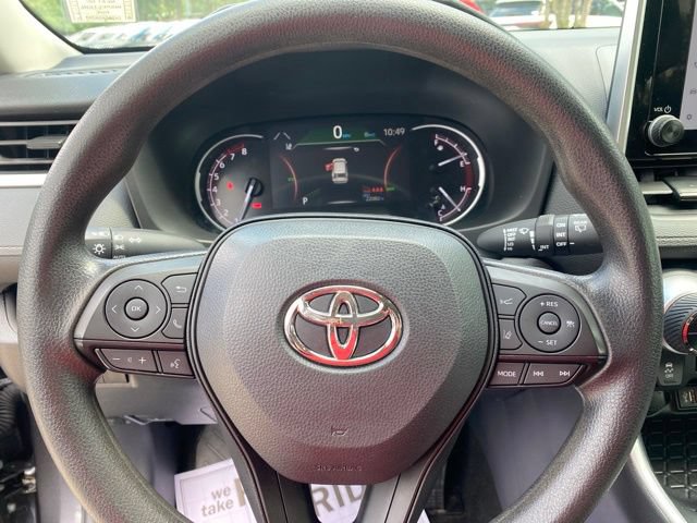 Used 2024 Toyota RAV4 XLE AWD/4WD image 11