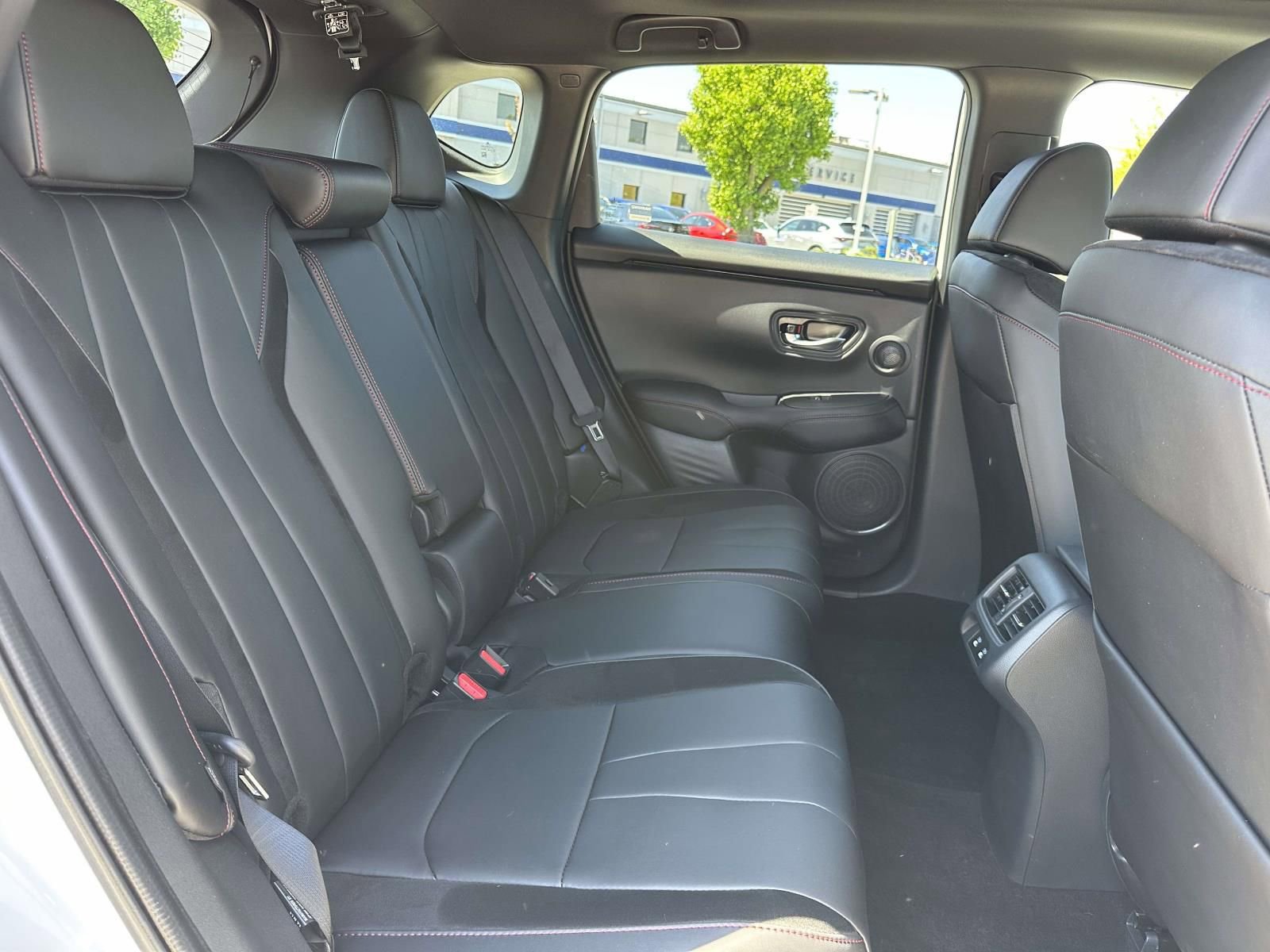 Used 2025 Acura ADX A-Spec image 11