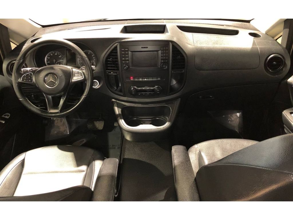Used 2019 Mercedes-Benz Metris Passenger image 21