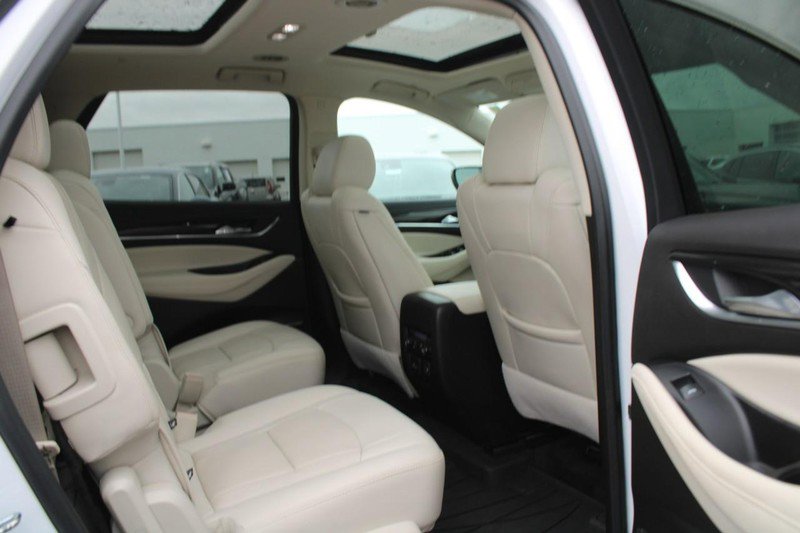 Used 2022 Buick Enclave Premium w/ Experience Buick Package AWD/4WD image 12