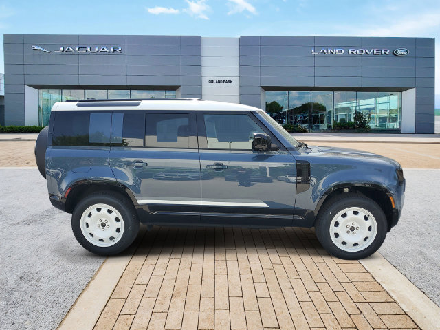 New 2026 Land Rover Defender 110 S AWD/4WD image 3