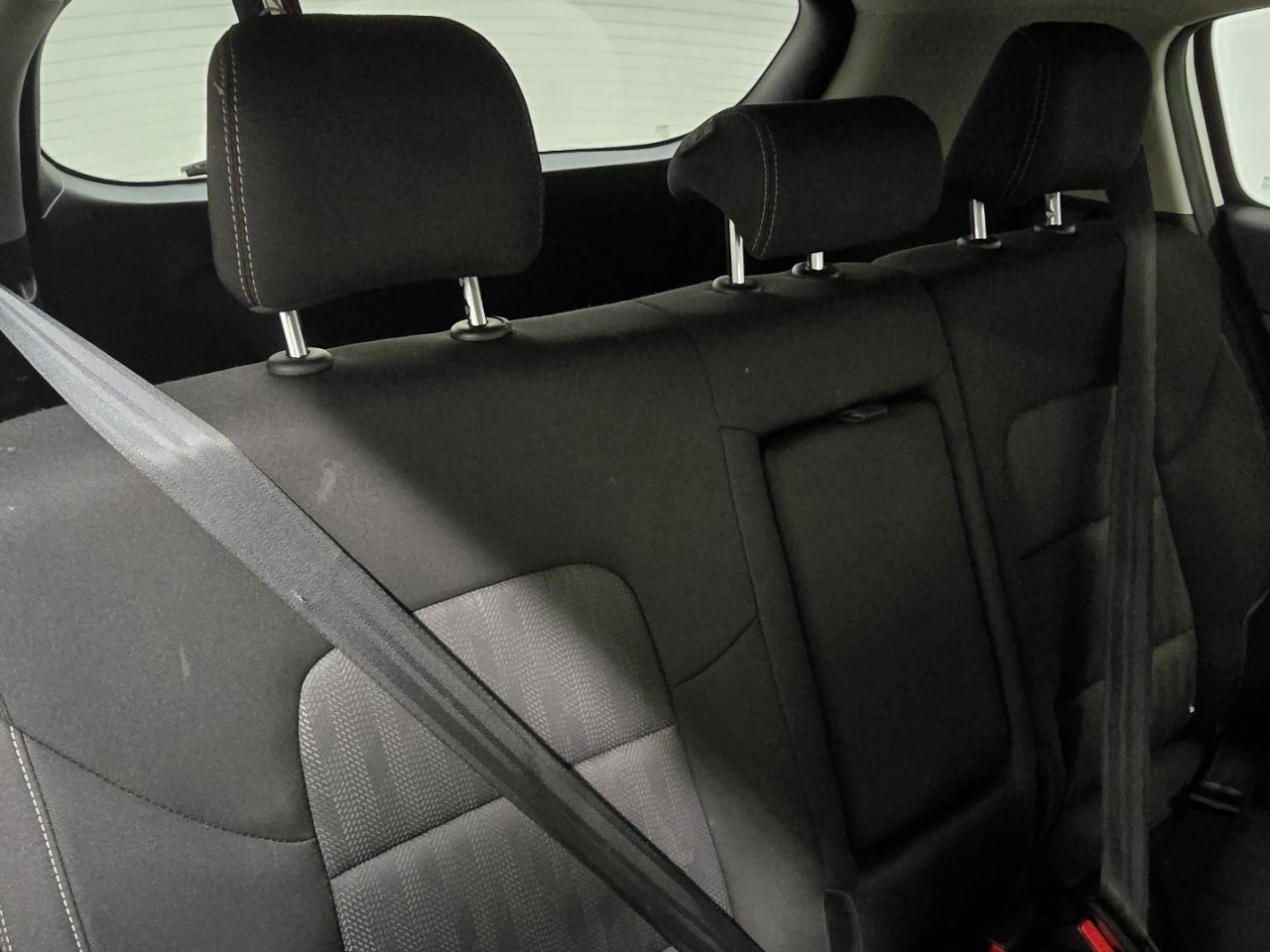 Used 2020 Kia Sportage LX image 19