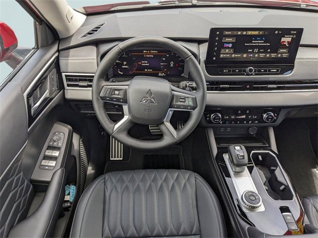 New 2025 Mitsubishi Outlander SEL image 15
