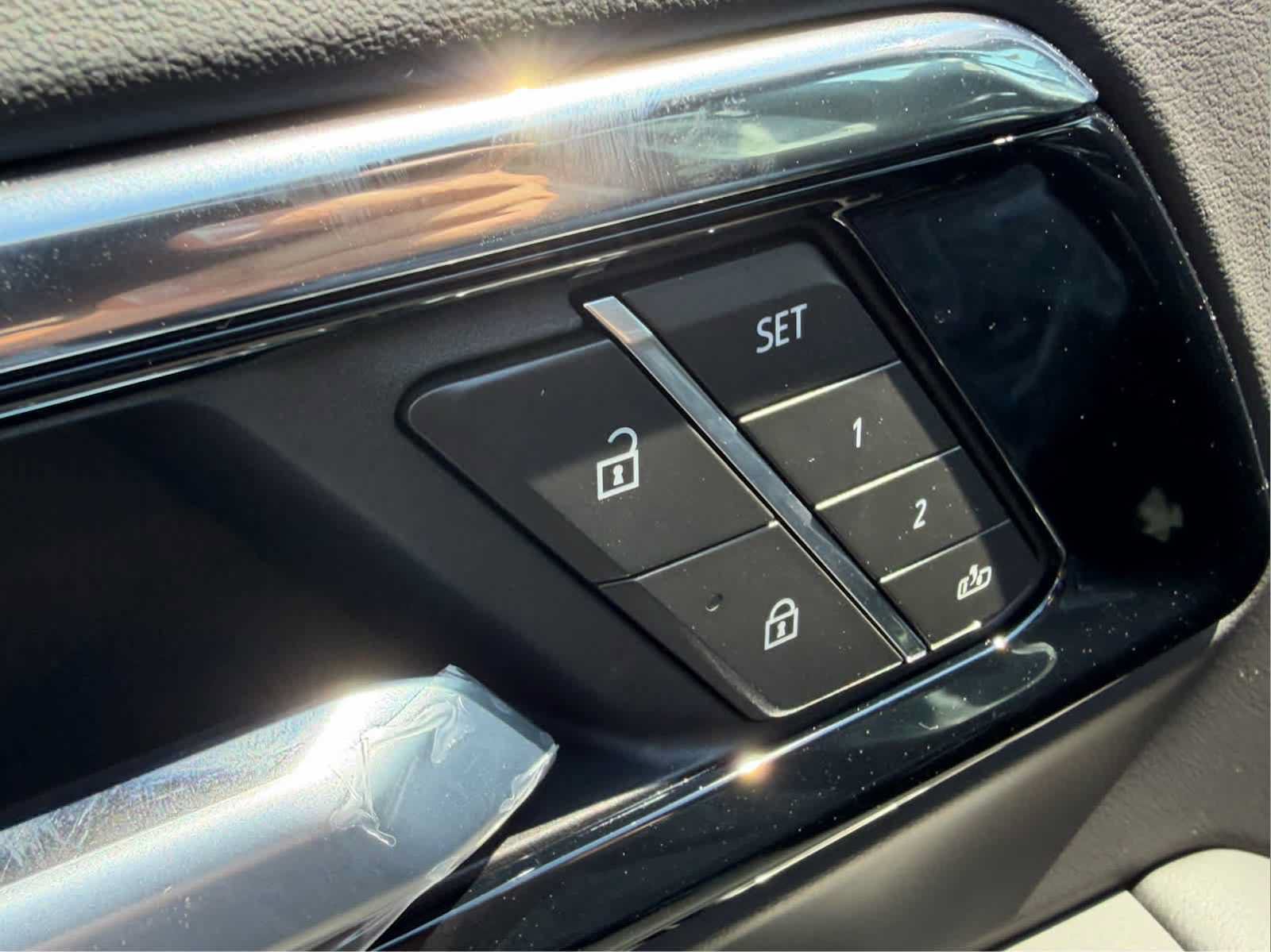 New 2026 Chevrolet Tahoe High Country AWD/4WD image 8