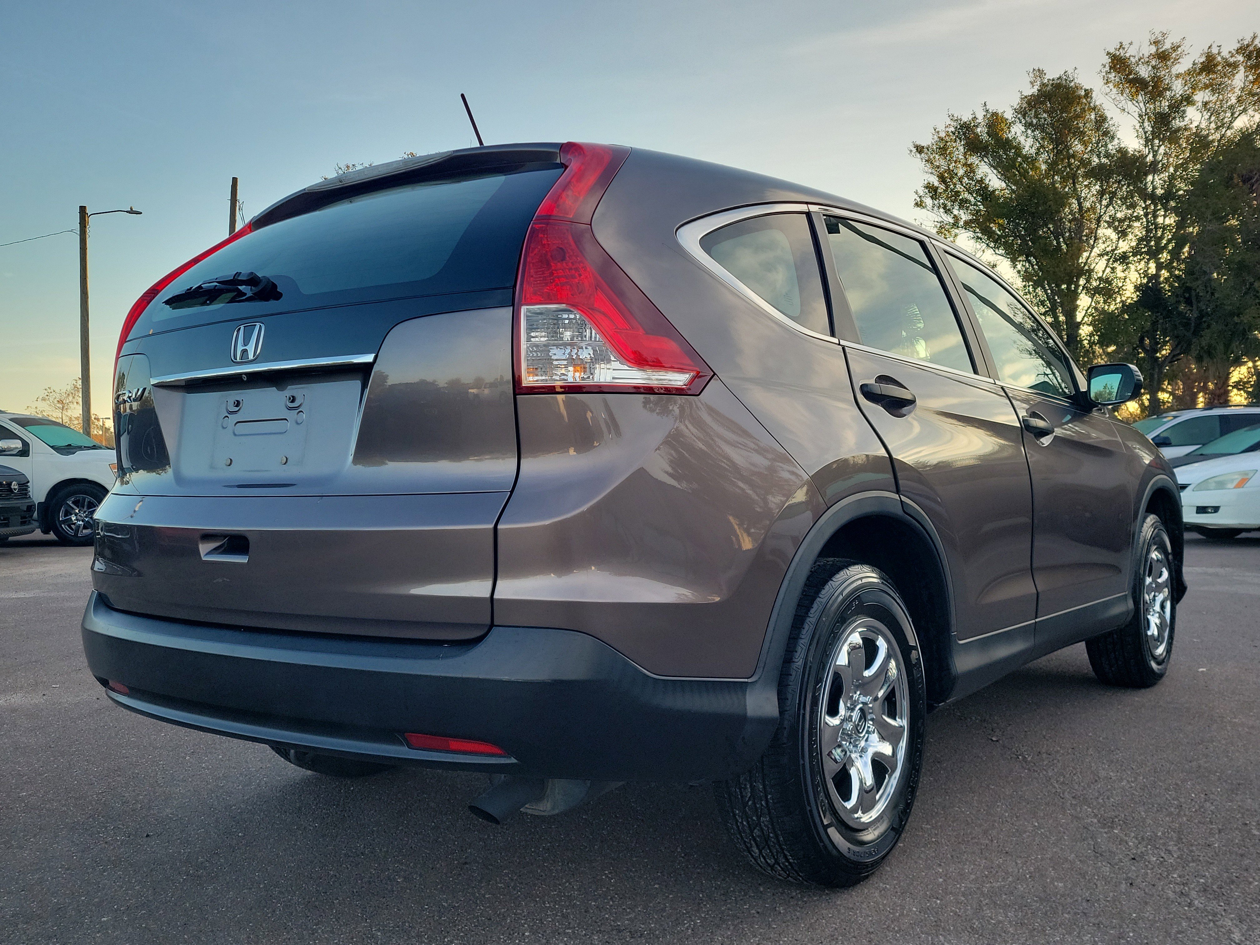 Used 2014 Honda CR-V LX image 3