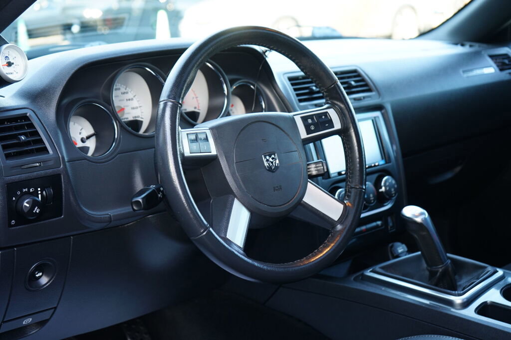 Used 2009 Dodge Challenger SRT8 w/ SRT Option Group II image 12