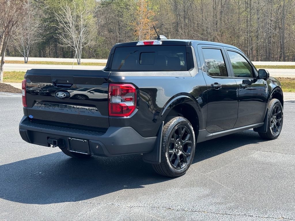 Used 2025 Ford Maverick Lariat w/ Black Appearance Package image 4