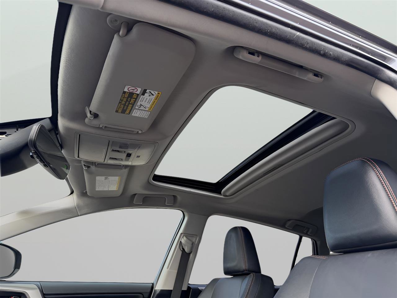 Used 2016 Toyota RAV4 Limited w/ Advanced Technology Package AWD/4WD image 15