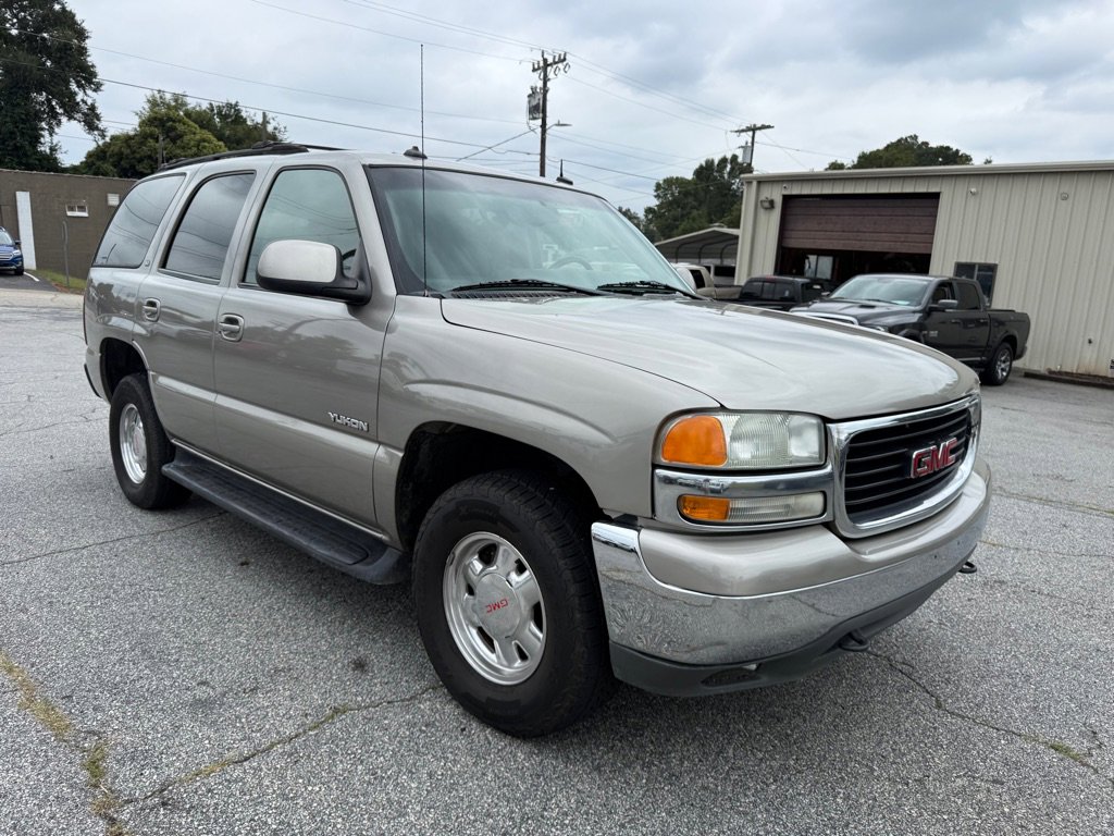 Used 2003 GMC Yukon SLT w/ 1SD Preferred Equipment Group image 3