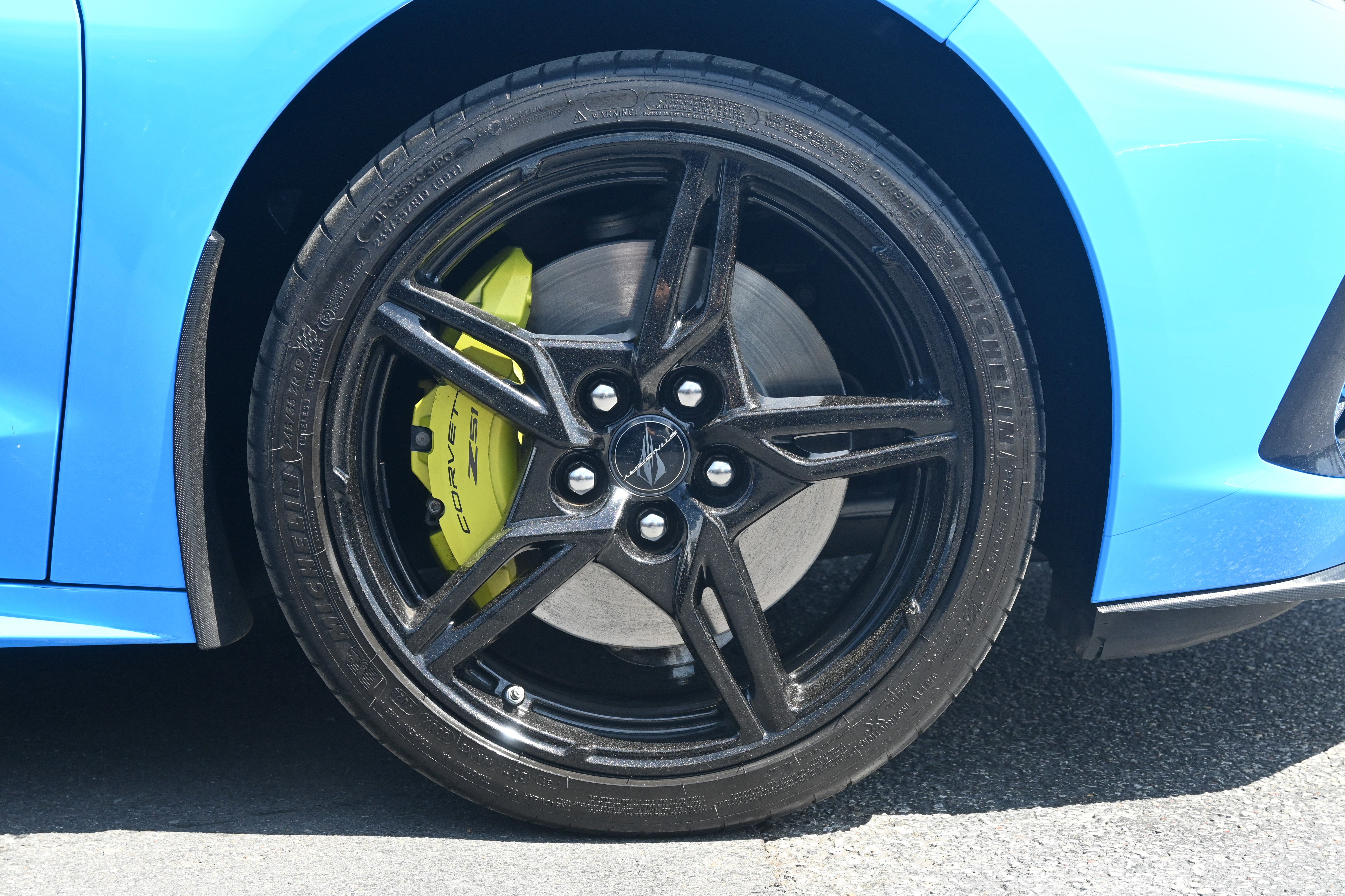 Used 2021 Chevrolet Corvette Stingray Preferred Cpe w/ Z51 Performance Package image 21