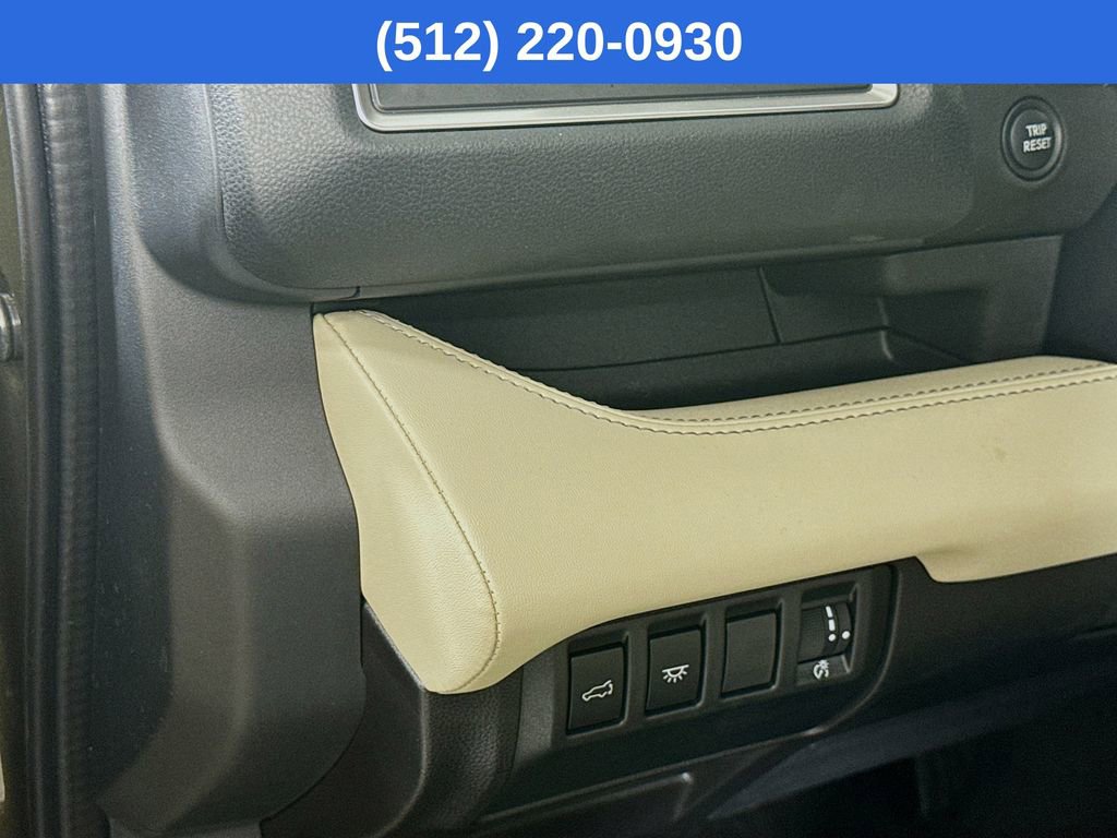 Used 2025 Subaru Ascent Limited image 11