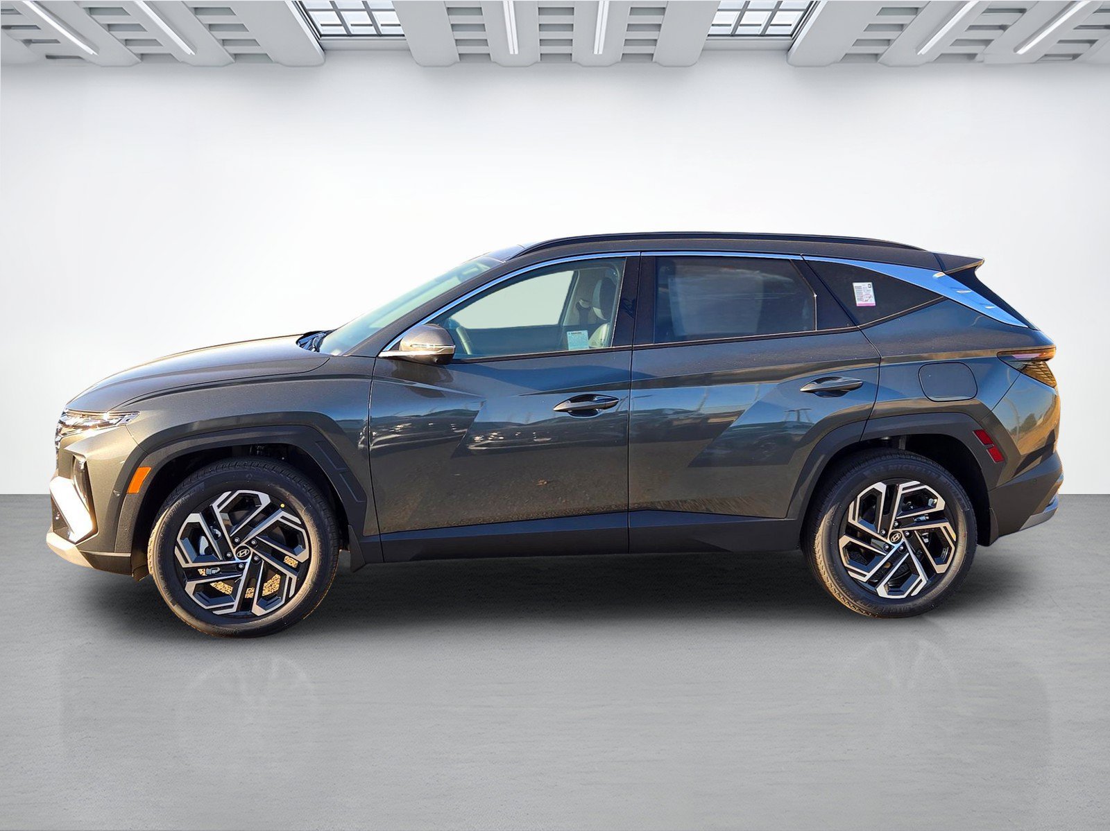 New 2026 Hyundai Tucson Limited AWD/4WD image 6