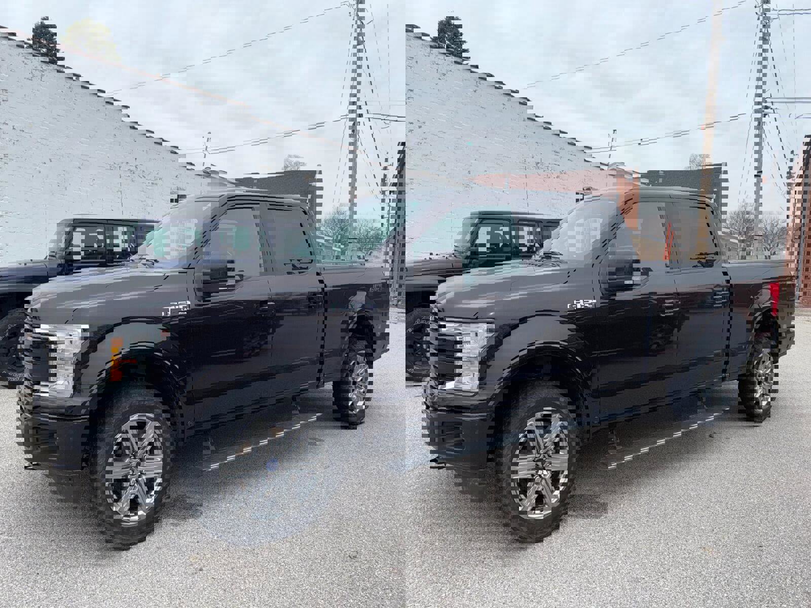 Used 2018 Ford F150 Lariat w/ Equipment Group 502A Luxury