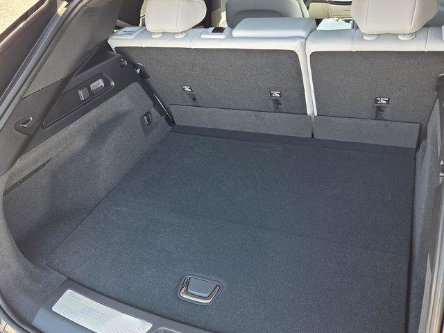 New 2026 Cadillac Lyriq Sport image 21