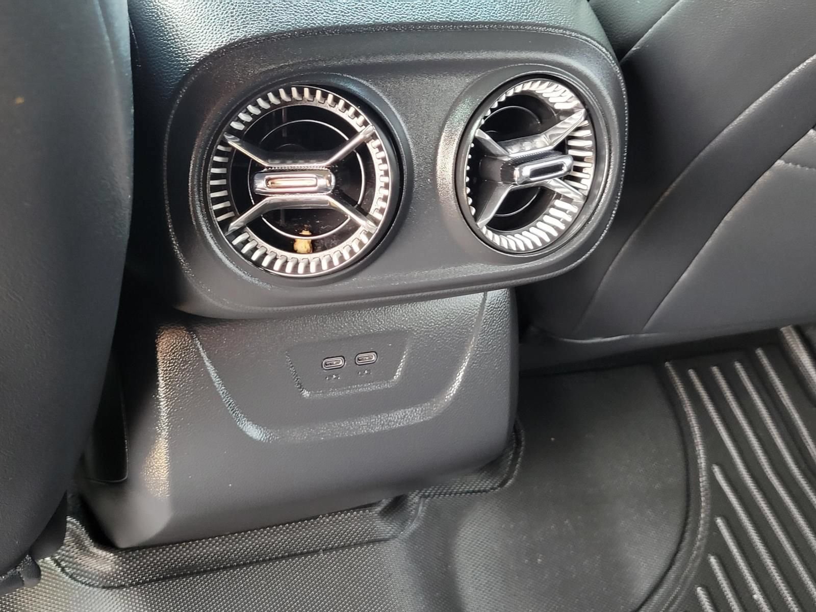 Used 2024 Chevrolet Blazer EV LT AWD/4WD image 19