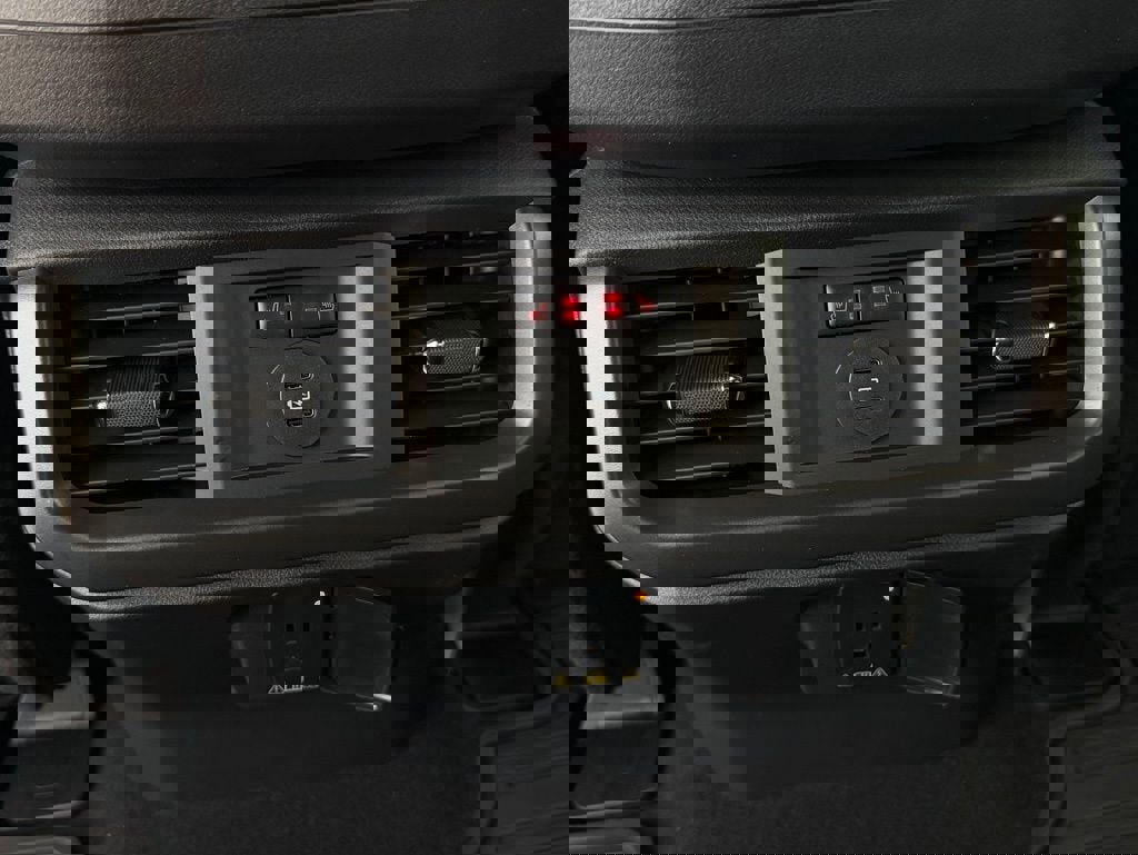 New 2026 Ford F150 Lariat w/ Equipment Group 502A High image 64