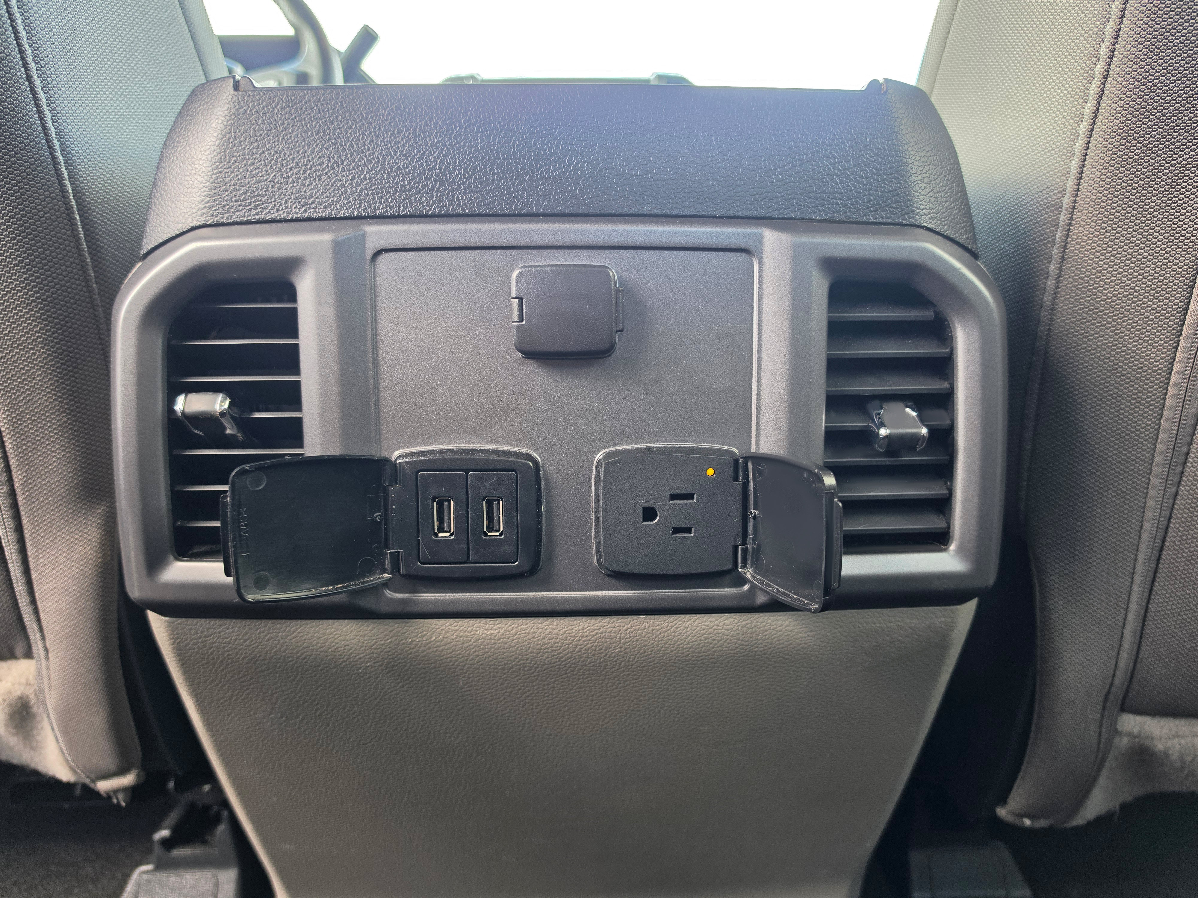 Used 2018 Ford F150 XLT w/ Equipment Group 302A Luxury AWD/4WD image 17