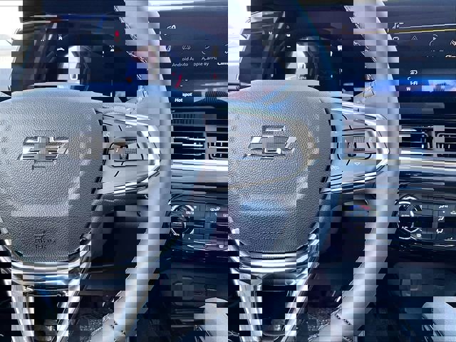 New 2026 Chevrolet Trax ACTIV w/ Sunroof Package image 18