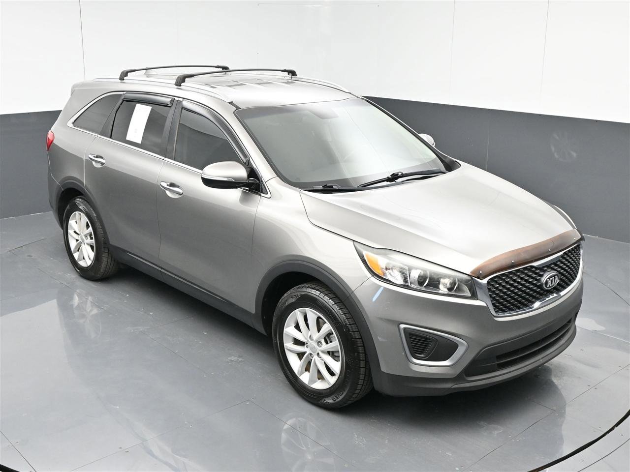 Used 2017 Kia Sorento LX w/ LX Convenience Package FWD image 23