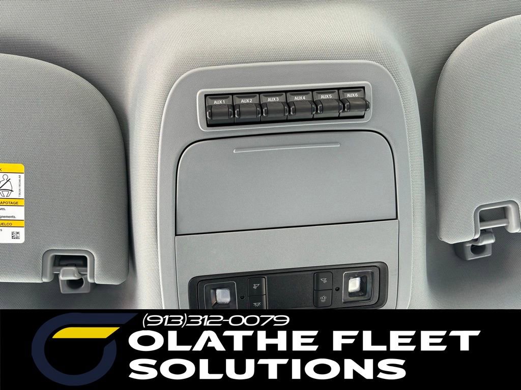 New 2025 Ford F550 2WD Regular Cab Super Duty image 11