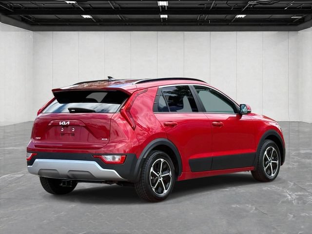 Used 2024 Kia Niro EX FWD image 5
