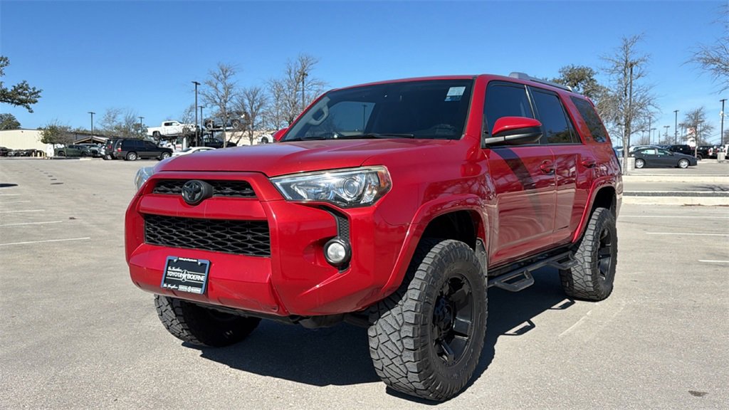 Used 2017 Toyota 4Runner SR5 image 2