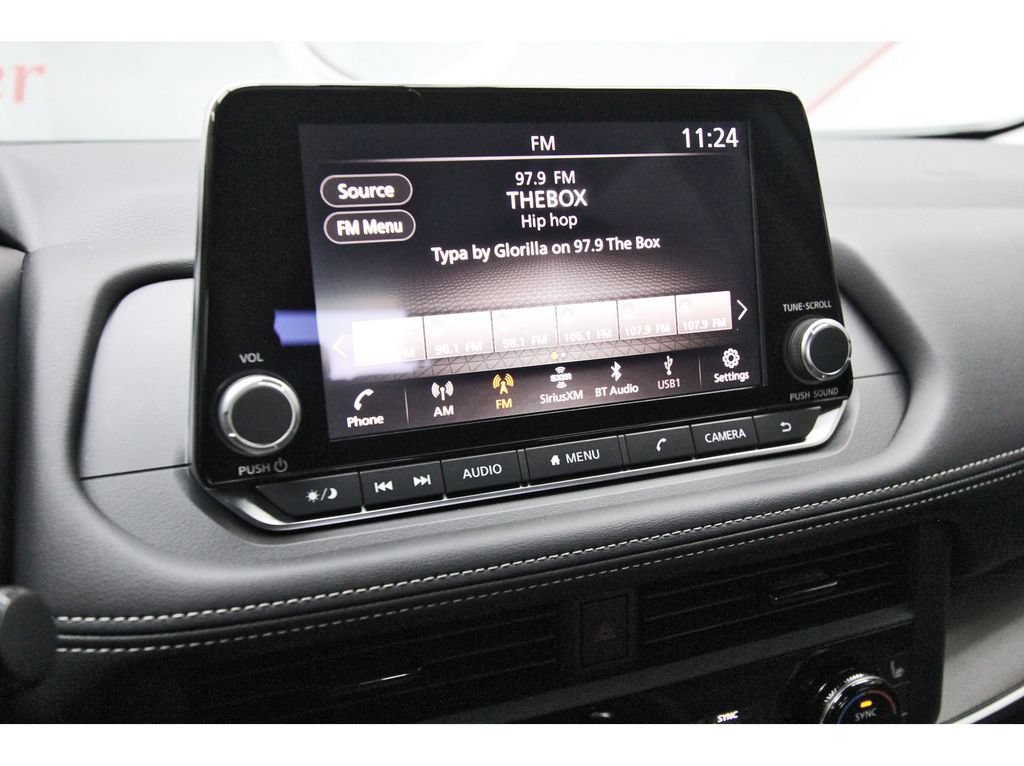New 2026 Nissan Rogue SV w/ Cold Weather Package FWD image 21