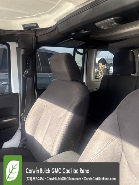 Used 2015 Jeep Wrangler Unlimited Sport image 44