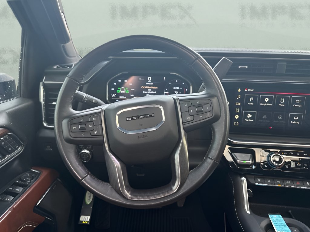 Used 2024 GMC Sierra 3500 Denali Ultimate AWD/4WD image 11
