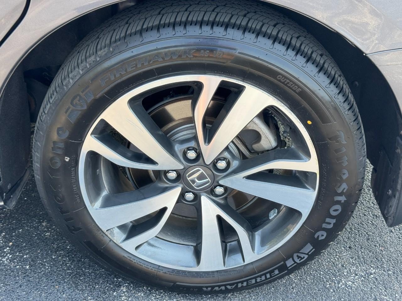 Used 2023 Honda Odyssey Touring image 9