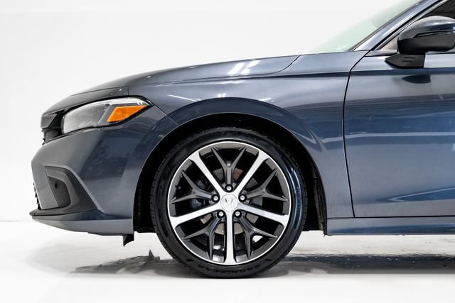 Used 2022 Honda Civic Touring image 32