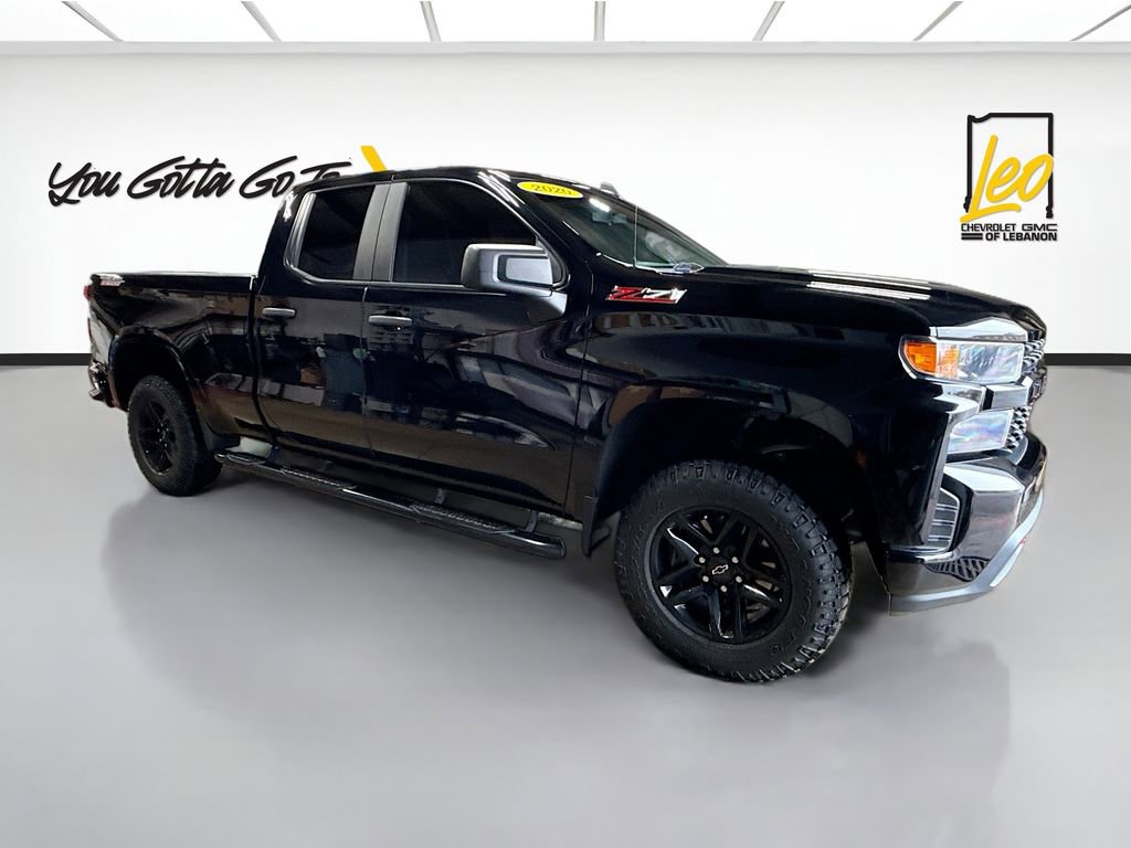 Used 2020 Chevrolet Silverado 1500 Custom Trail Boss w/ Custom Convenience Package AWD/4WD image 3