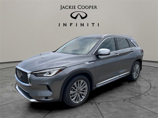 New 2025 INFINITI QX50 Luxe w/ Accent Package