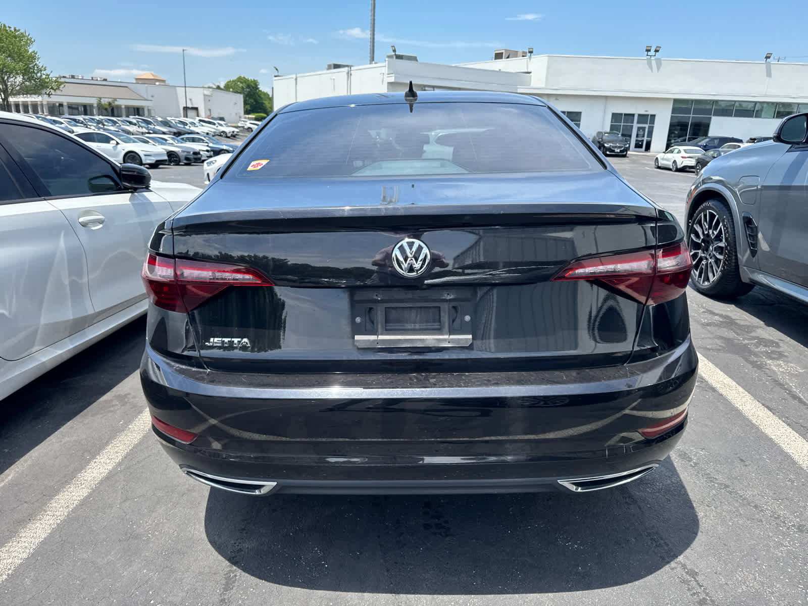 Used 2020 Volkswagen Jetta R-Line FWD image 5