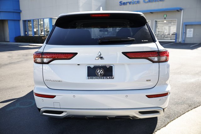 Used 2024 Mitsubishi Outlander SE image 7