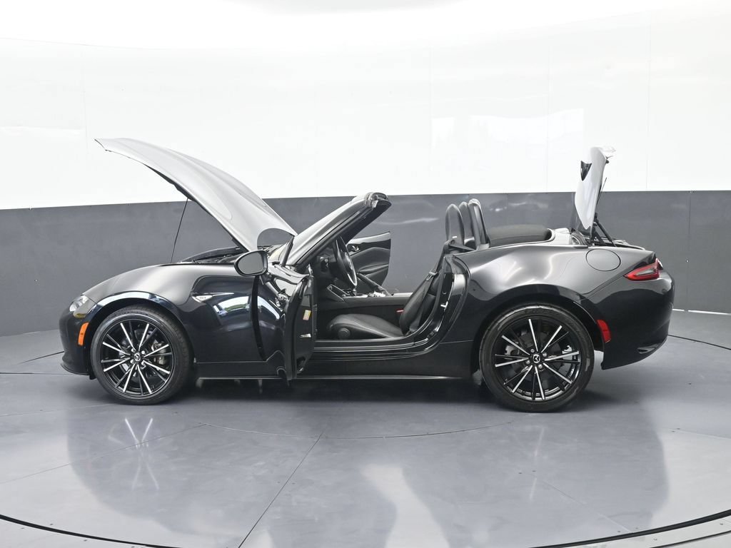 Used 2024 MAZDA MX-5 Miata Grand Touring w/ Weather Package RWD image 67