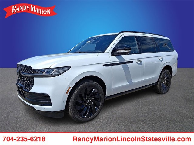 New 2025 Lincoln Navigator Reserve w/ Jet Appearance Package