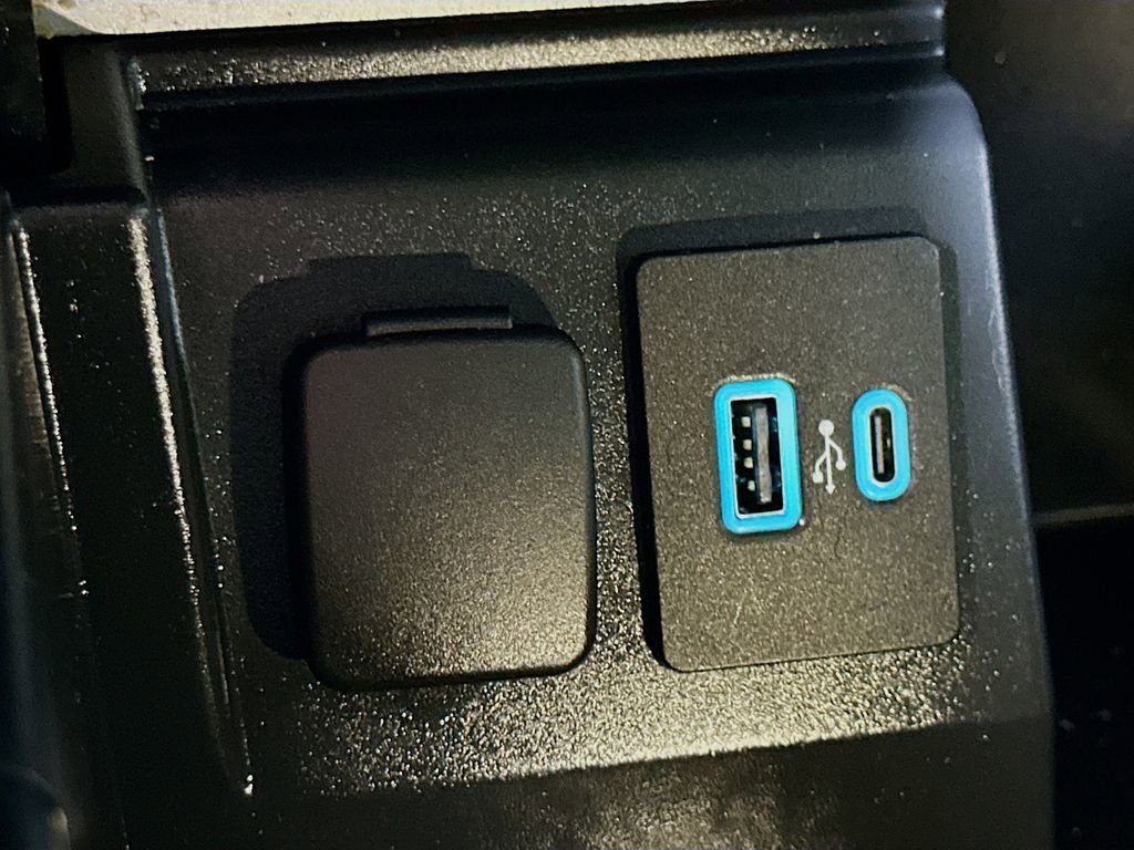 Used 2021 Ford Explorer ST w/ Equipment Group 401A image 34