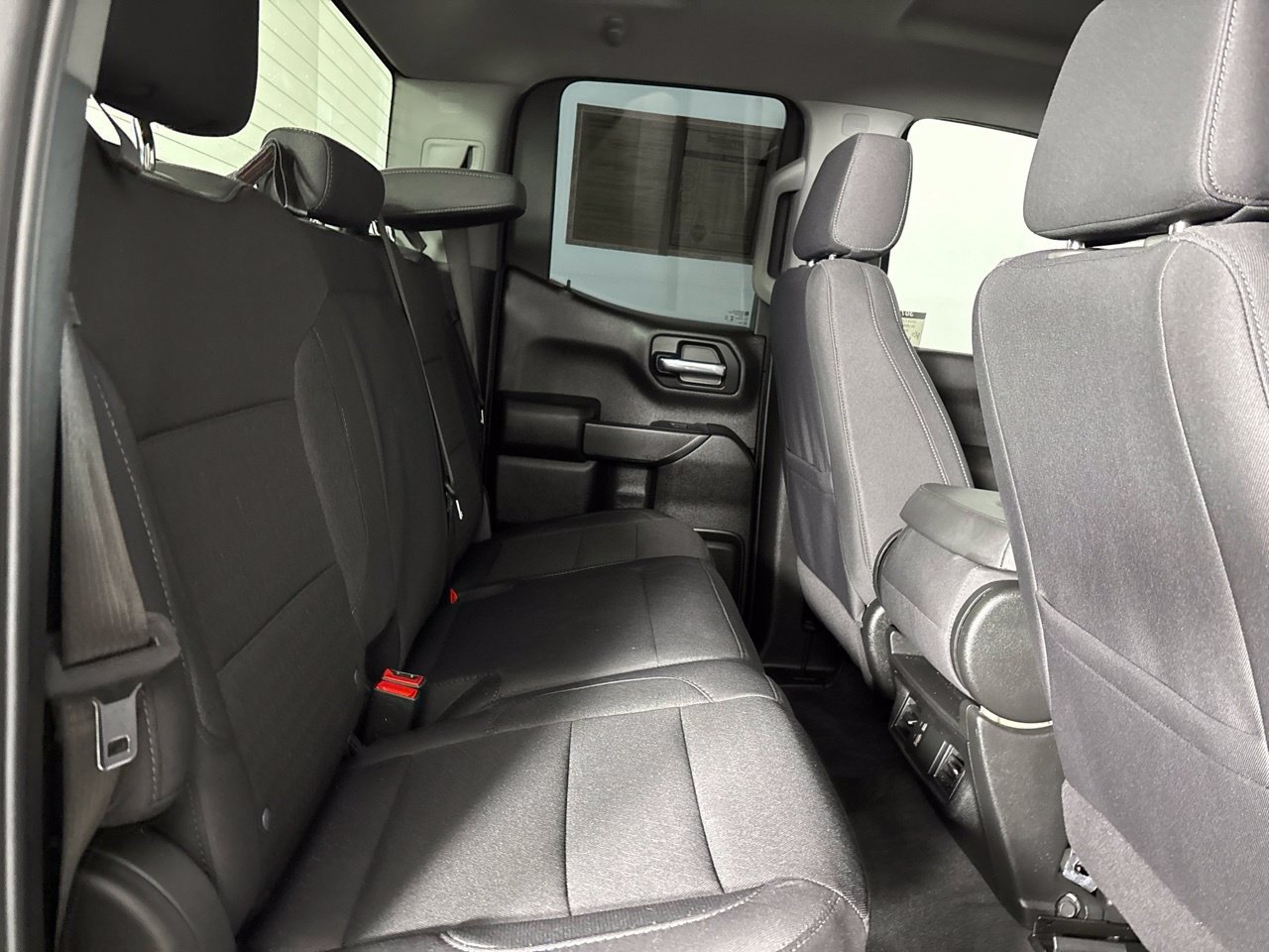 Used 2024 Chevrolet Silverado 1500 Custom AWD/4WD image 28