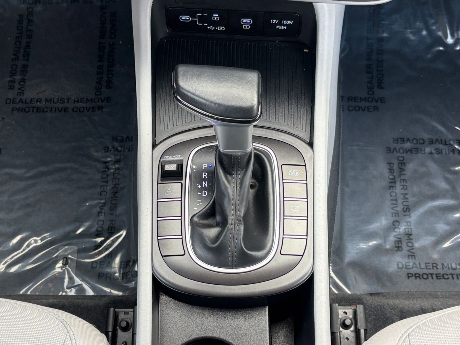 Used 2025 Hyundai Kona SEL image 37