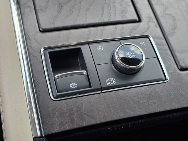 Used 2024 Lincoln Navigator Reserve image 24