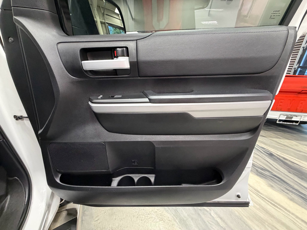 Used 2021 Toyota Tundra SR5 AWD/4WD image 41