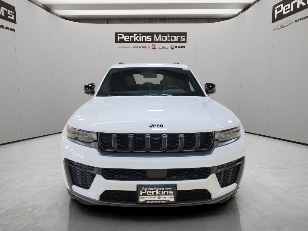 New 2027 Jeep Grand Cherokee 4WD image 8