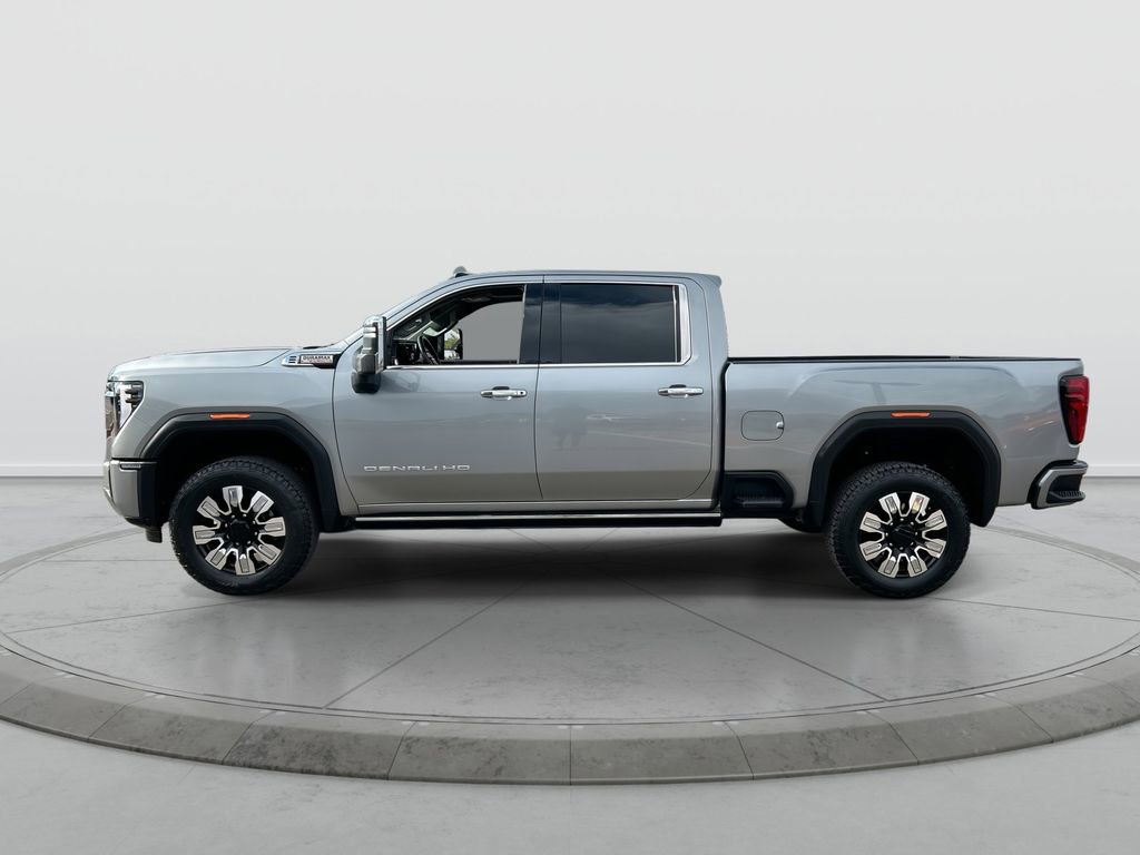 Used 2024 GMC Sierra 2500 Denali w/ Denali Reserve Package AWD/4WD image 5