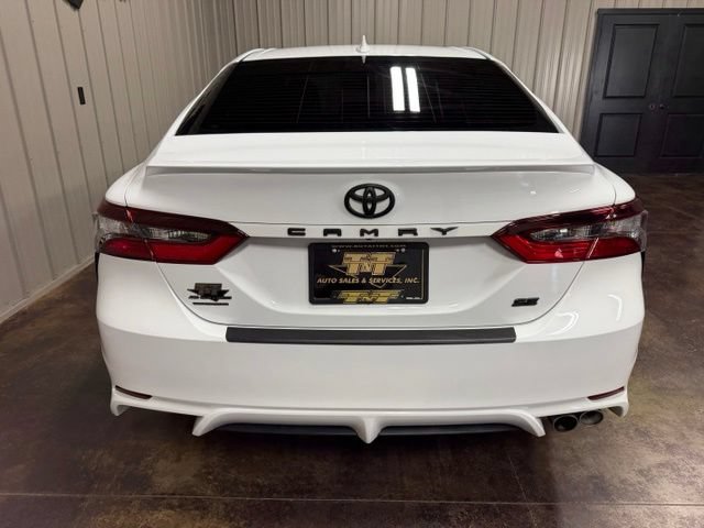Used 2023 Toyota Camry SE w/ Convenience Package FWD image 9