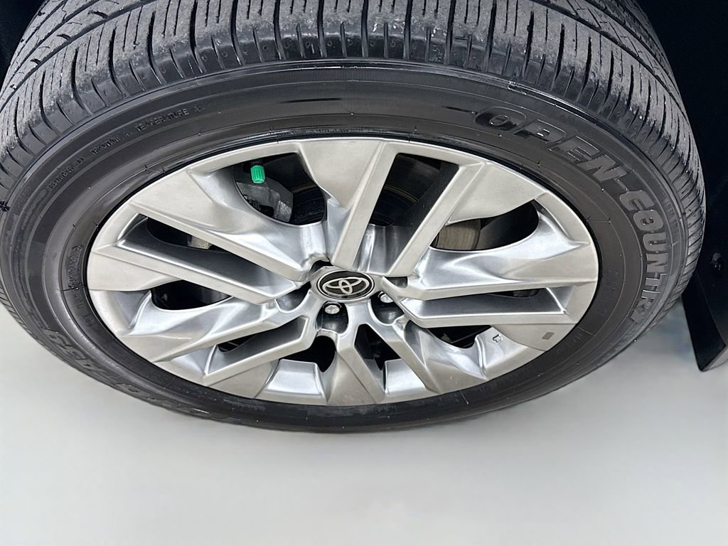 Certified 2023 Toyota RAV4 XLE Premium image 32