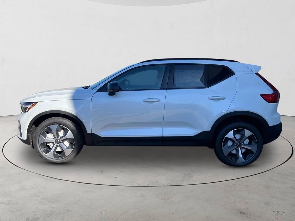 New 2026 Volvo XC40 B5 Plus w/ Protection Package Premier AWD/4WD image 2